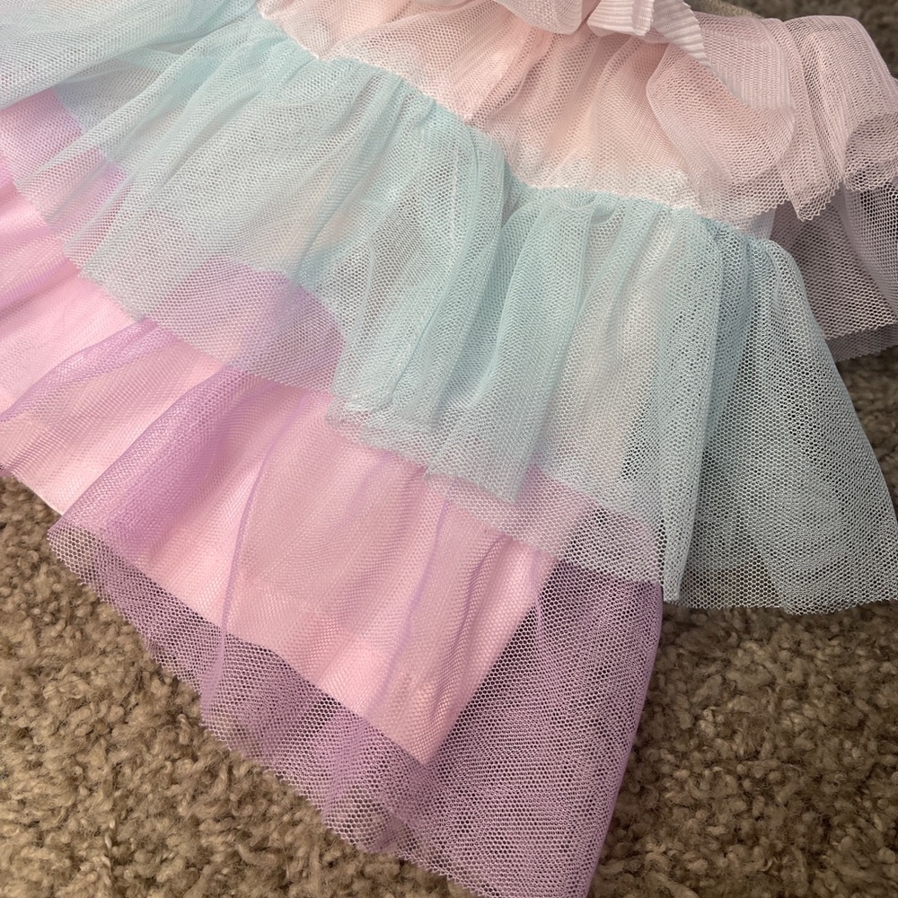 Girls 2T bundle - Picture 4 of 16